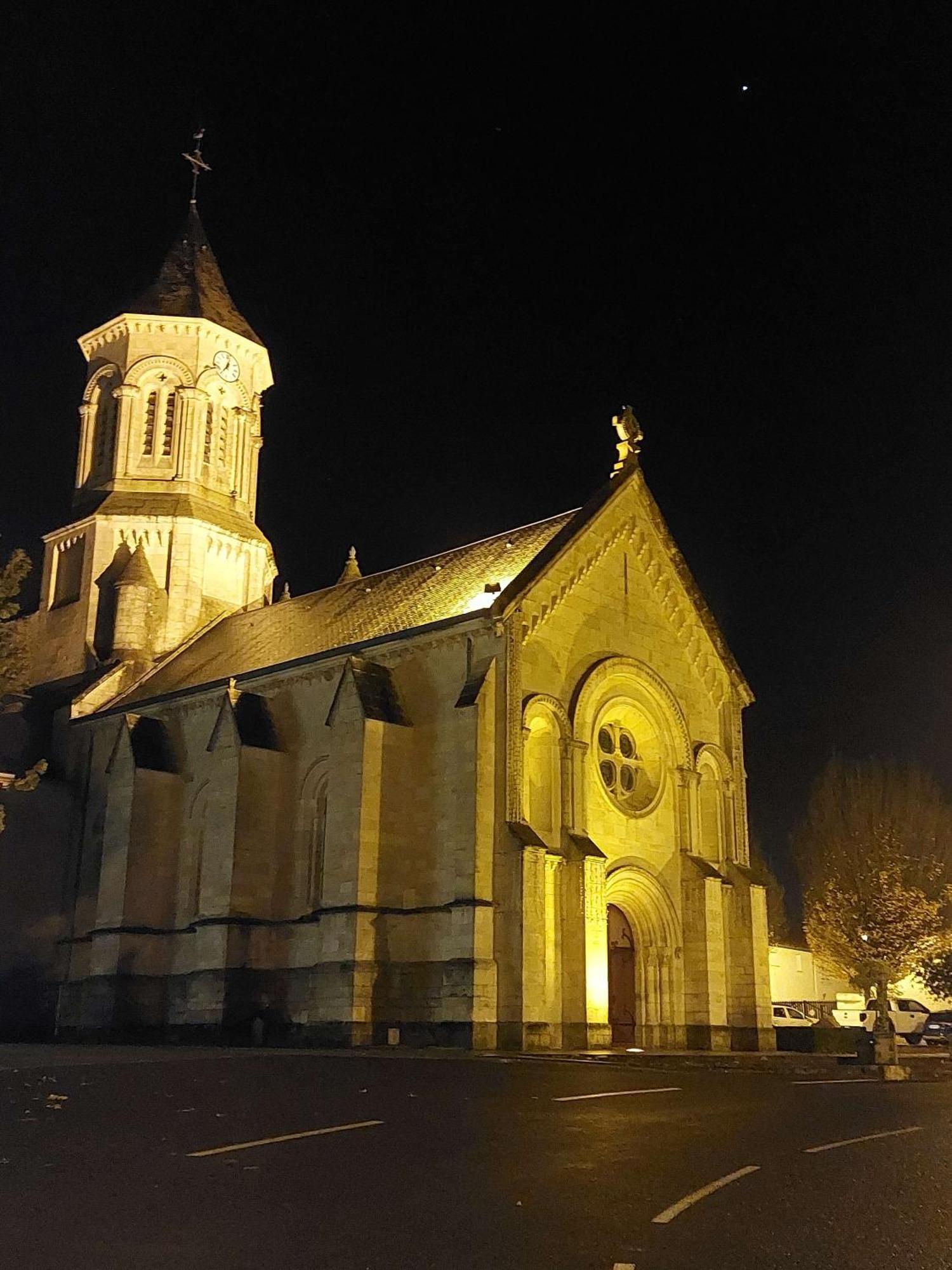 Vila Au Grain D'Orge Echire Exteriér fotografie